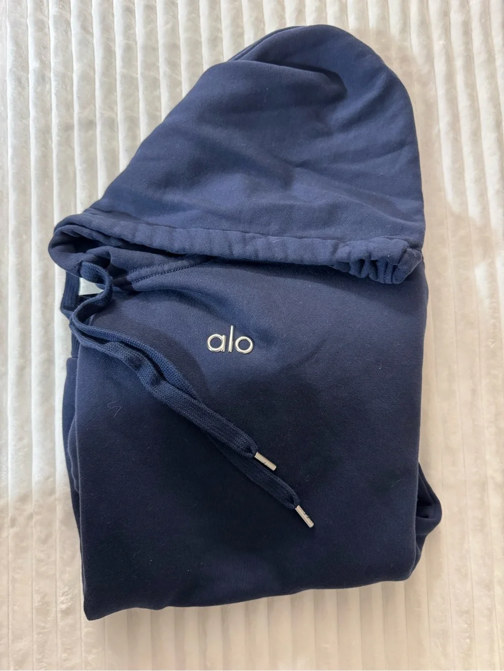 Alo Yoga Accolade Navy Hoodie